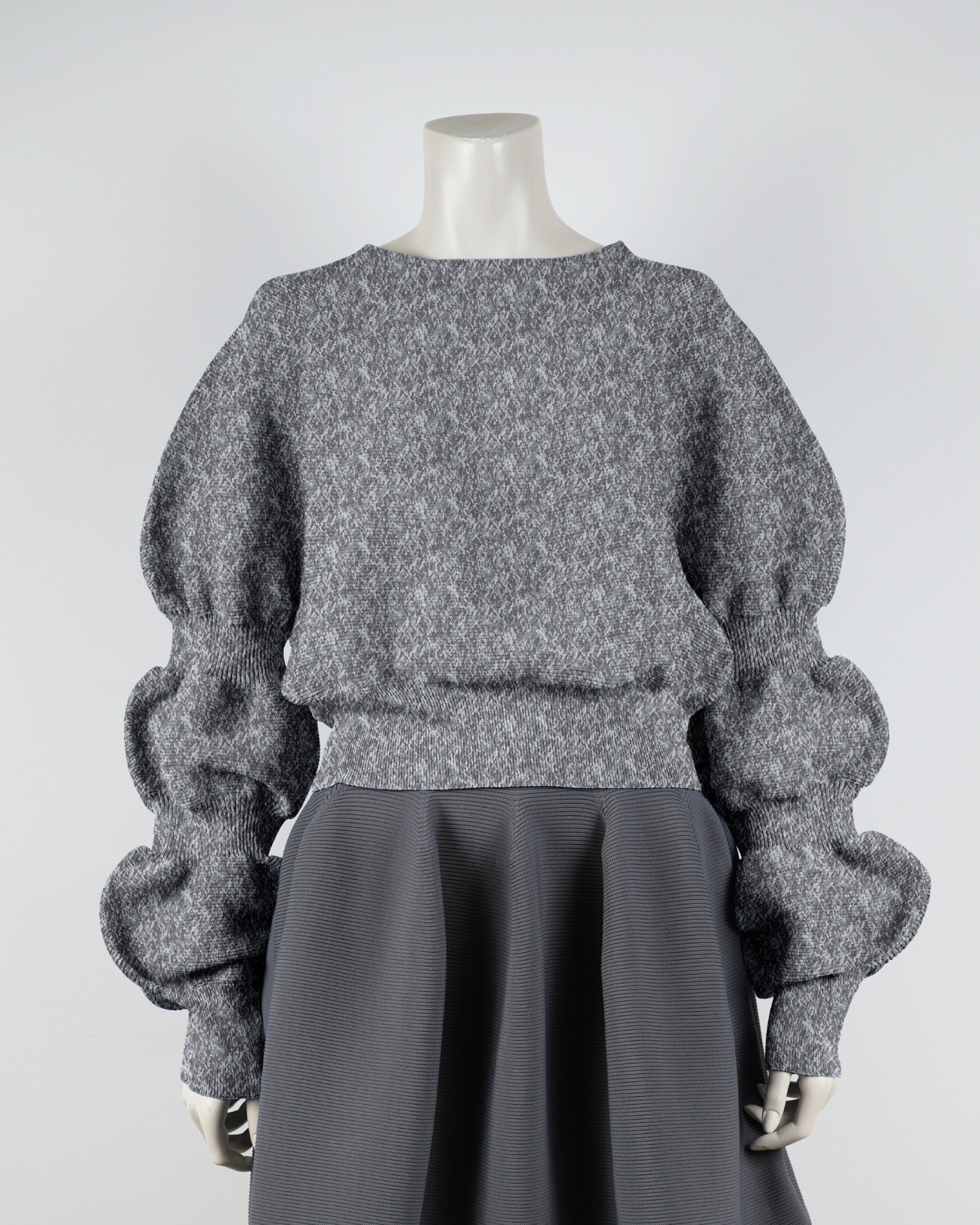 デザインスリーブプルオーバー