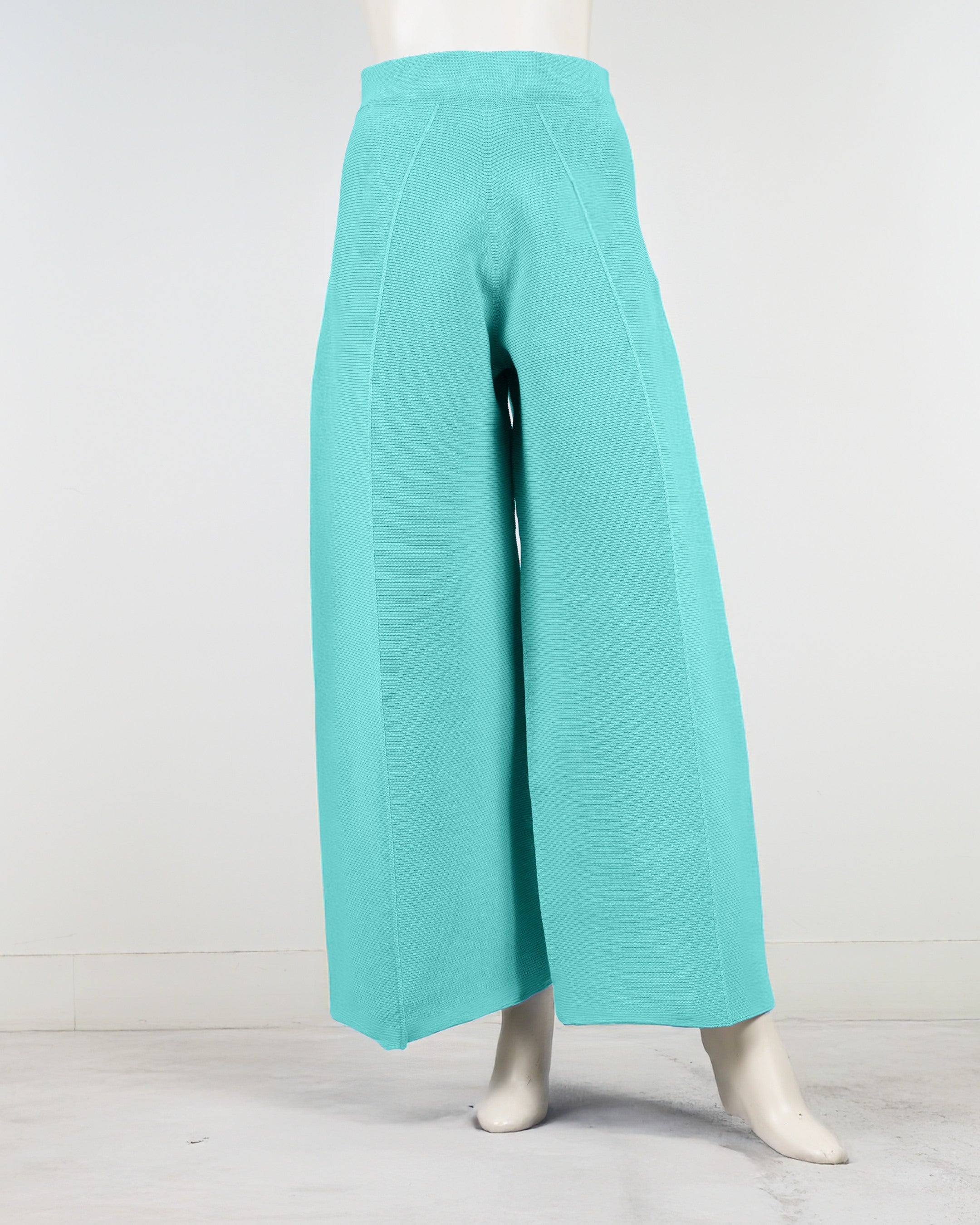 ワイドストレートパンツ