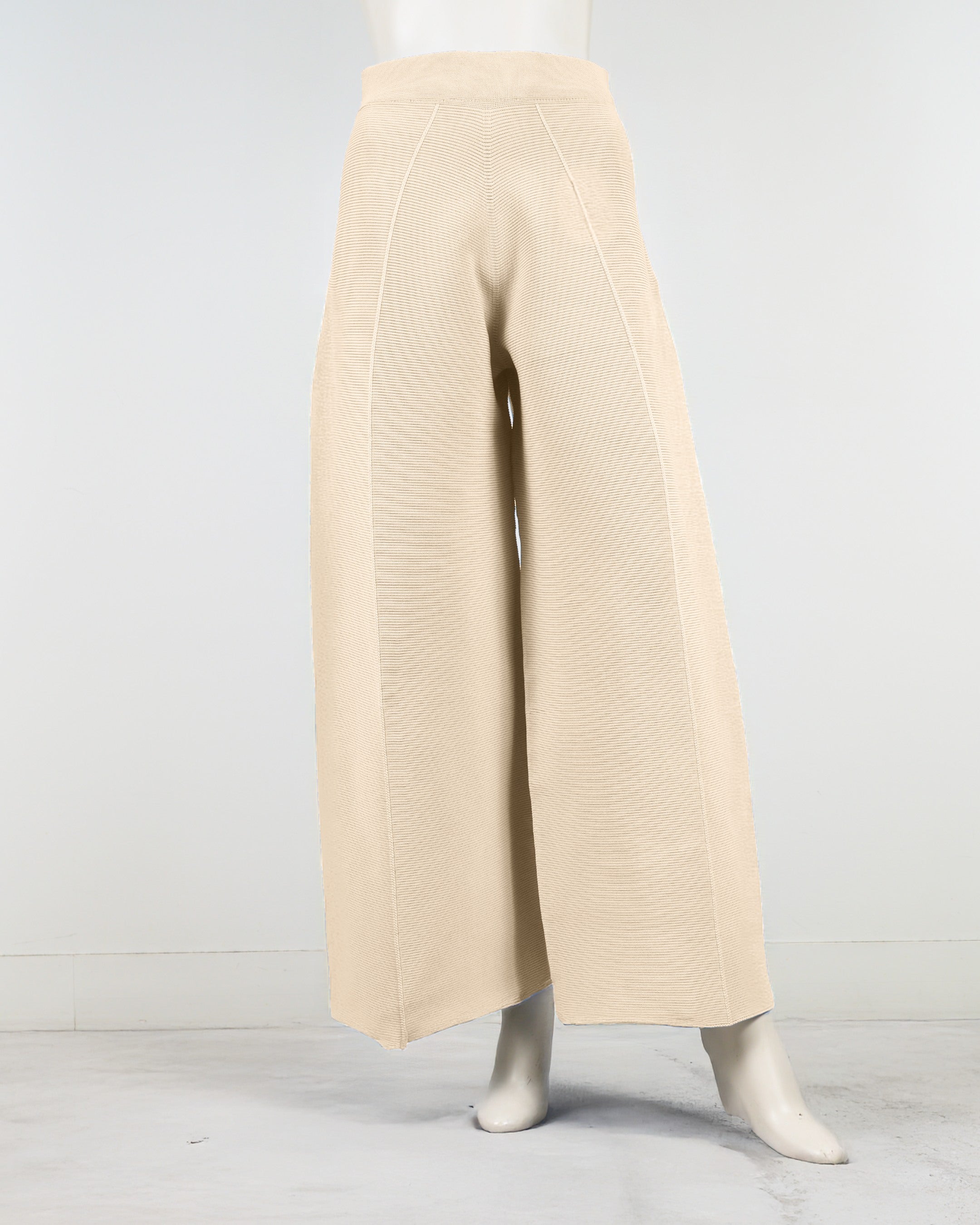 ワイドストレートパンツ