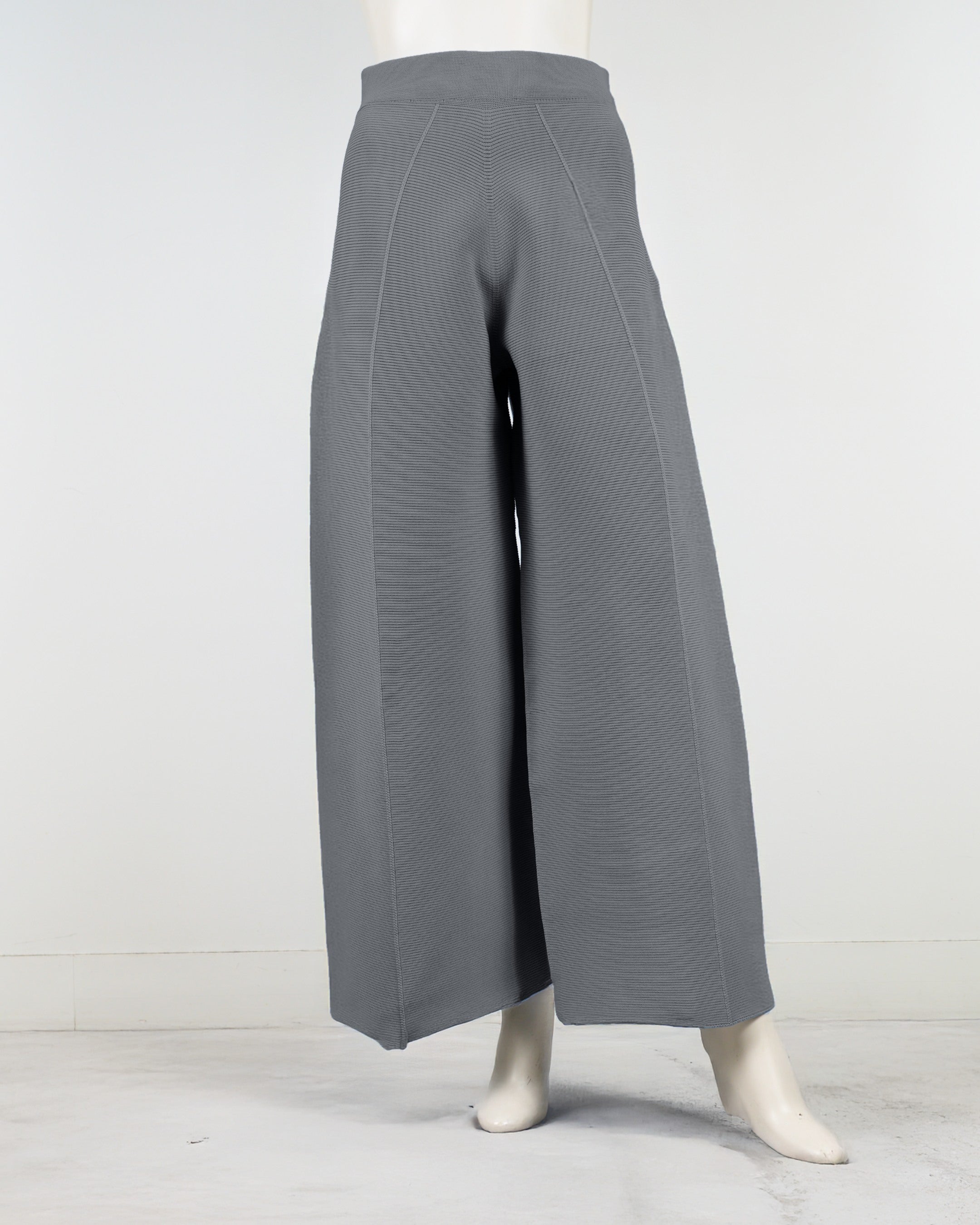 ワイドストレートパンツ