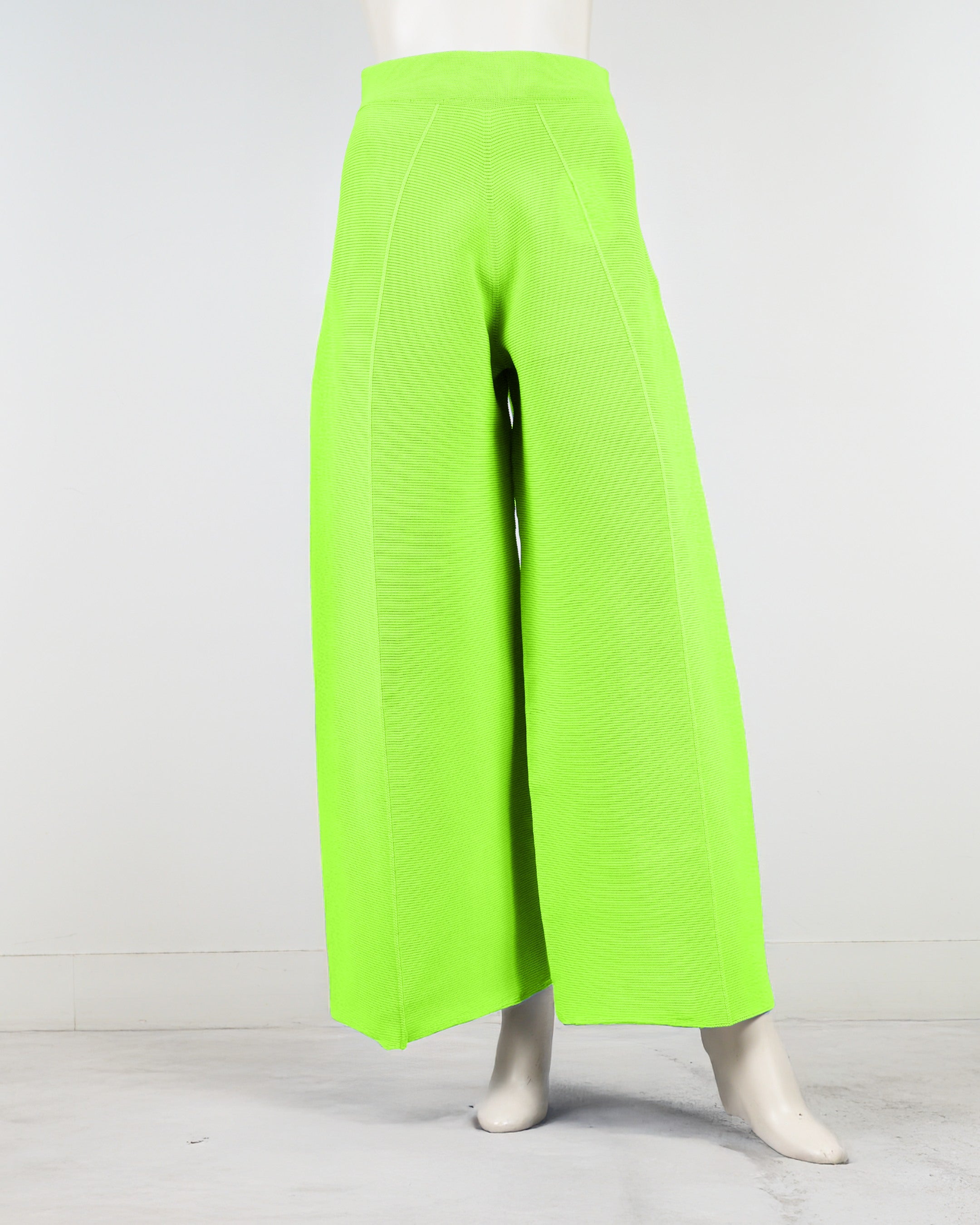 ワイドストレートパンツ