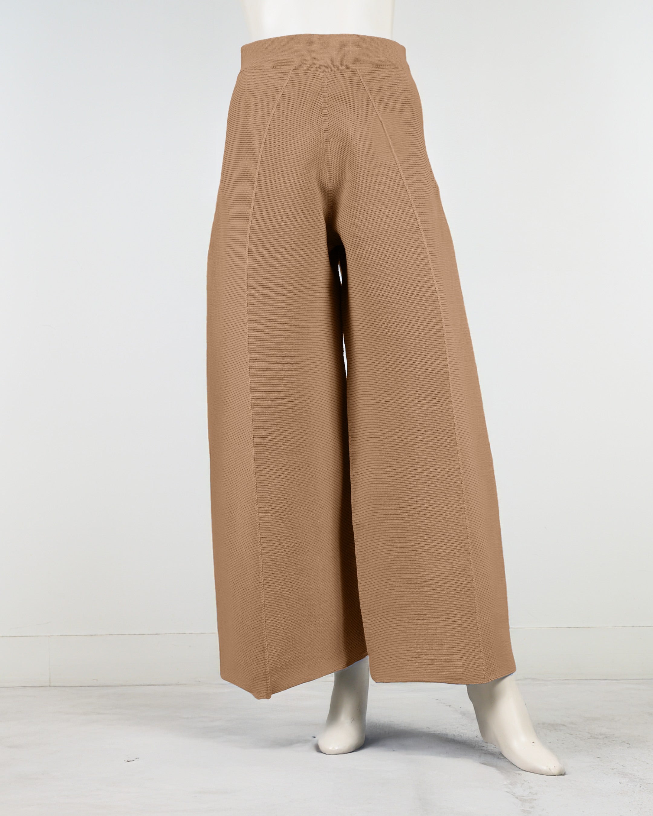 ワイドストレートパンツ