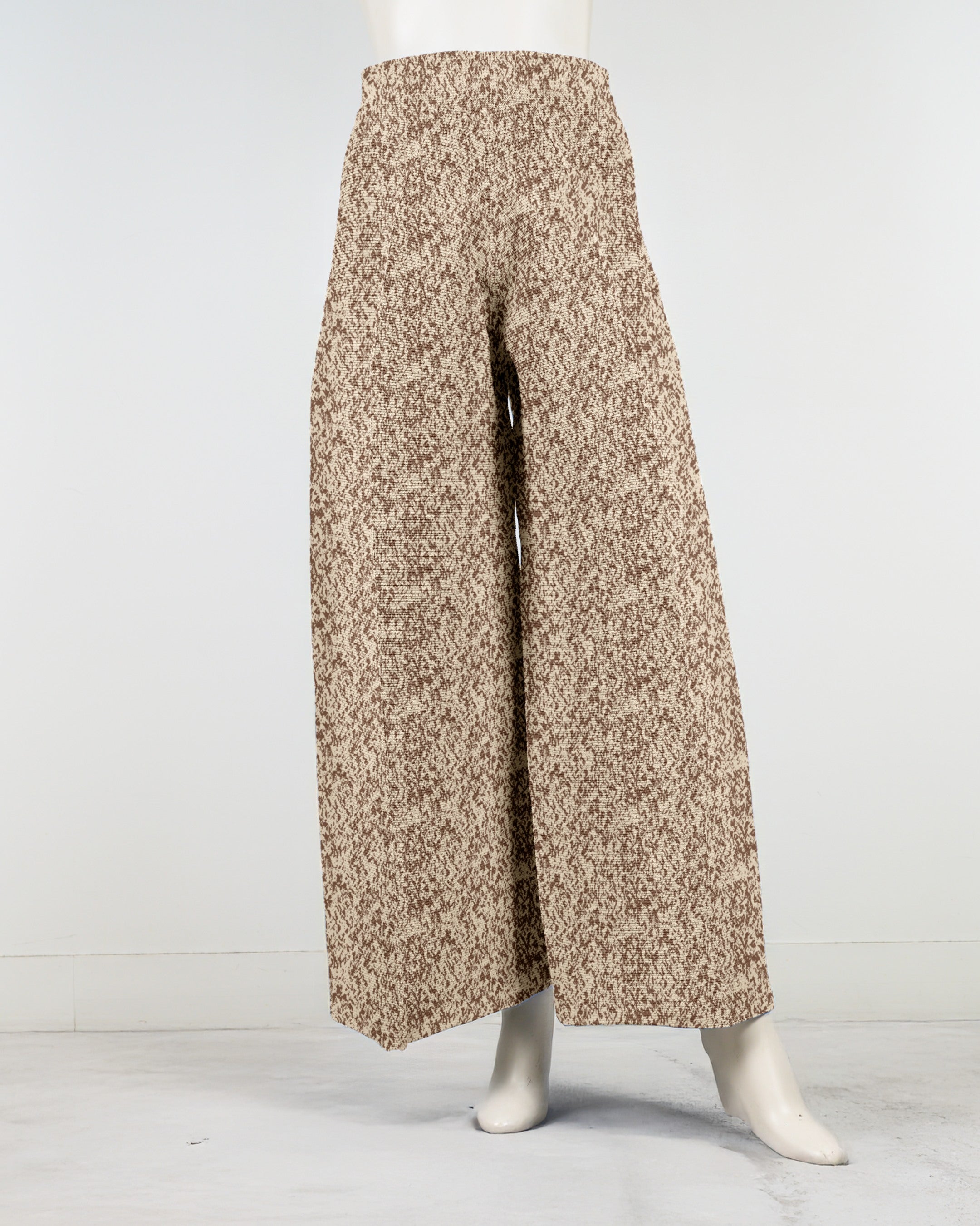 ワイドストレートパンツ