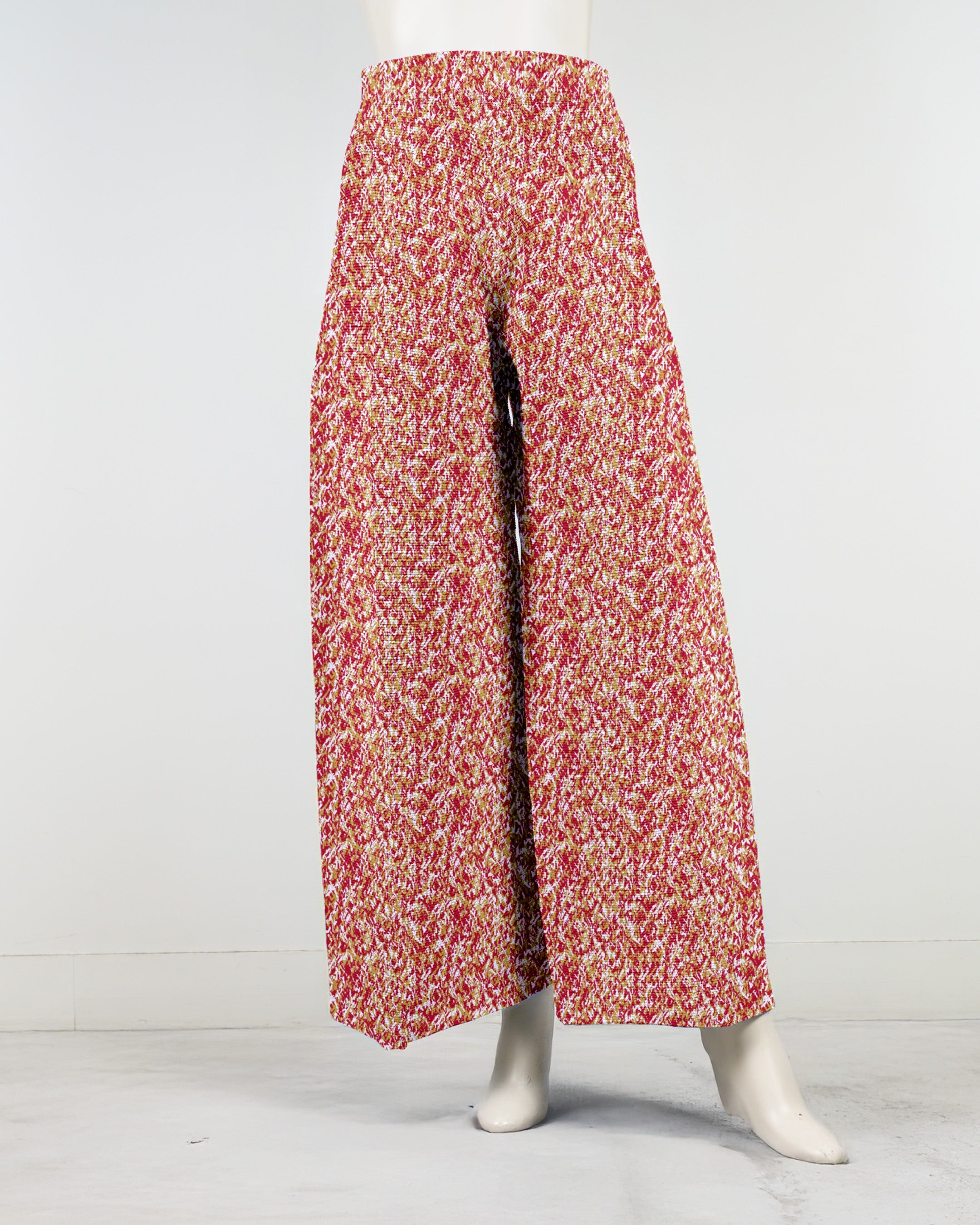 ワイドストレートパンツ