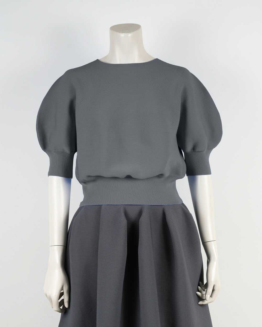 サンプル‐トップス